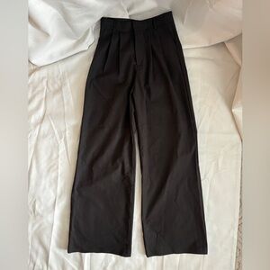 OGL pleated black trousers NWT